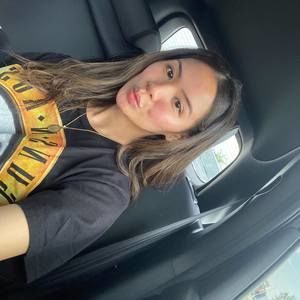 Meet your Posher, Fria